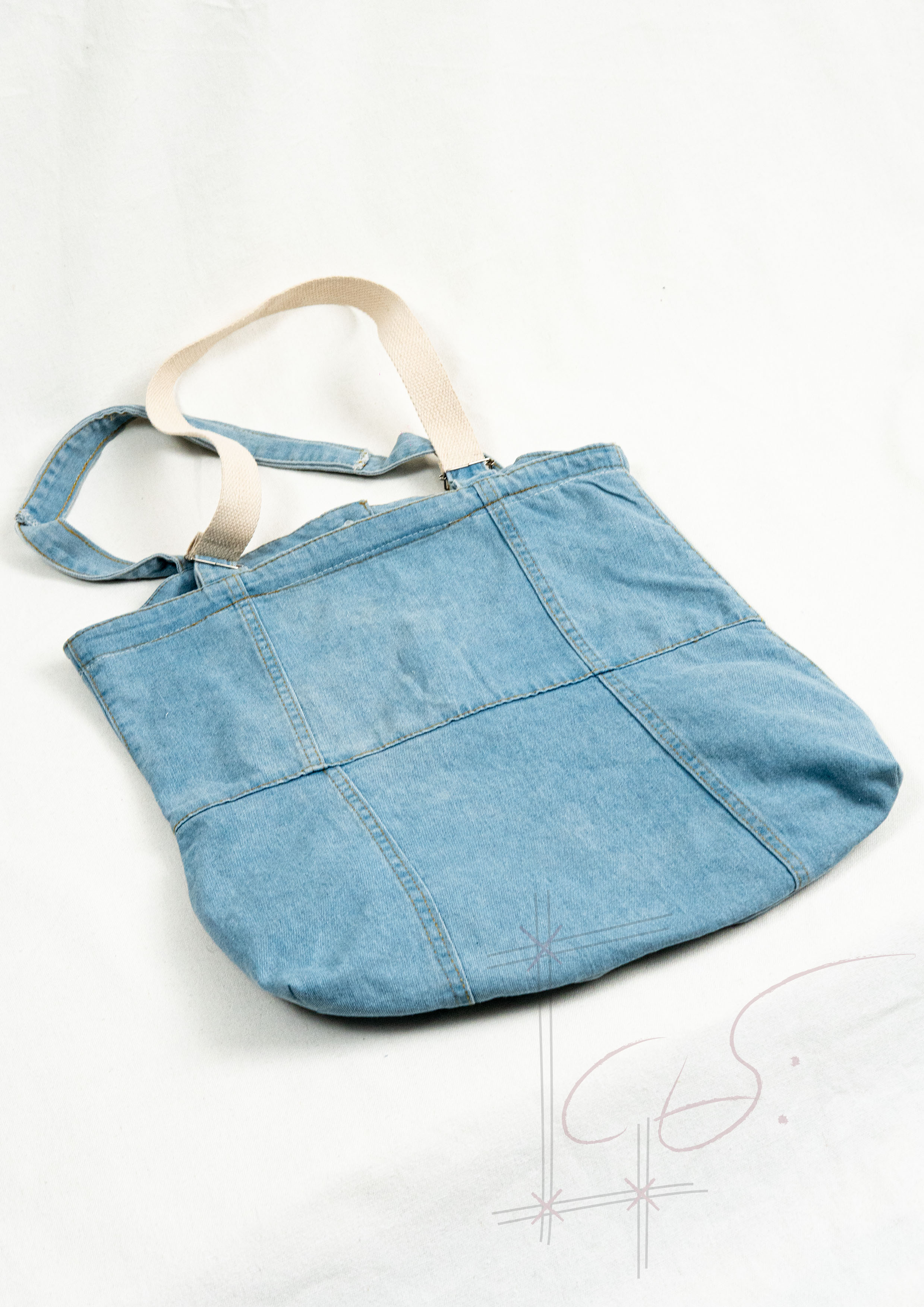 ReJean Art Tote